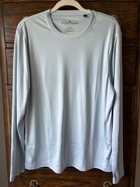 Tailor Vintage Men's Pale Blue Long Sleeve Crew Neck, size L